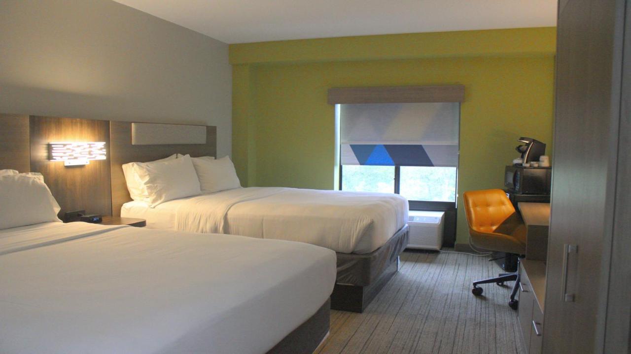 Holiday Inn Express Hotel & Suites Hope Mills-Fayetteville Airport By Ihg Esterno foto