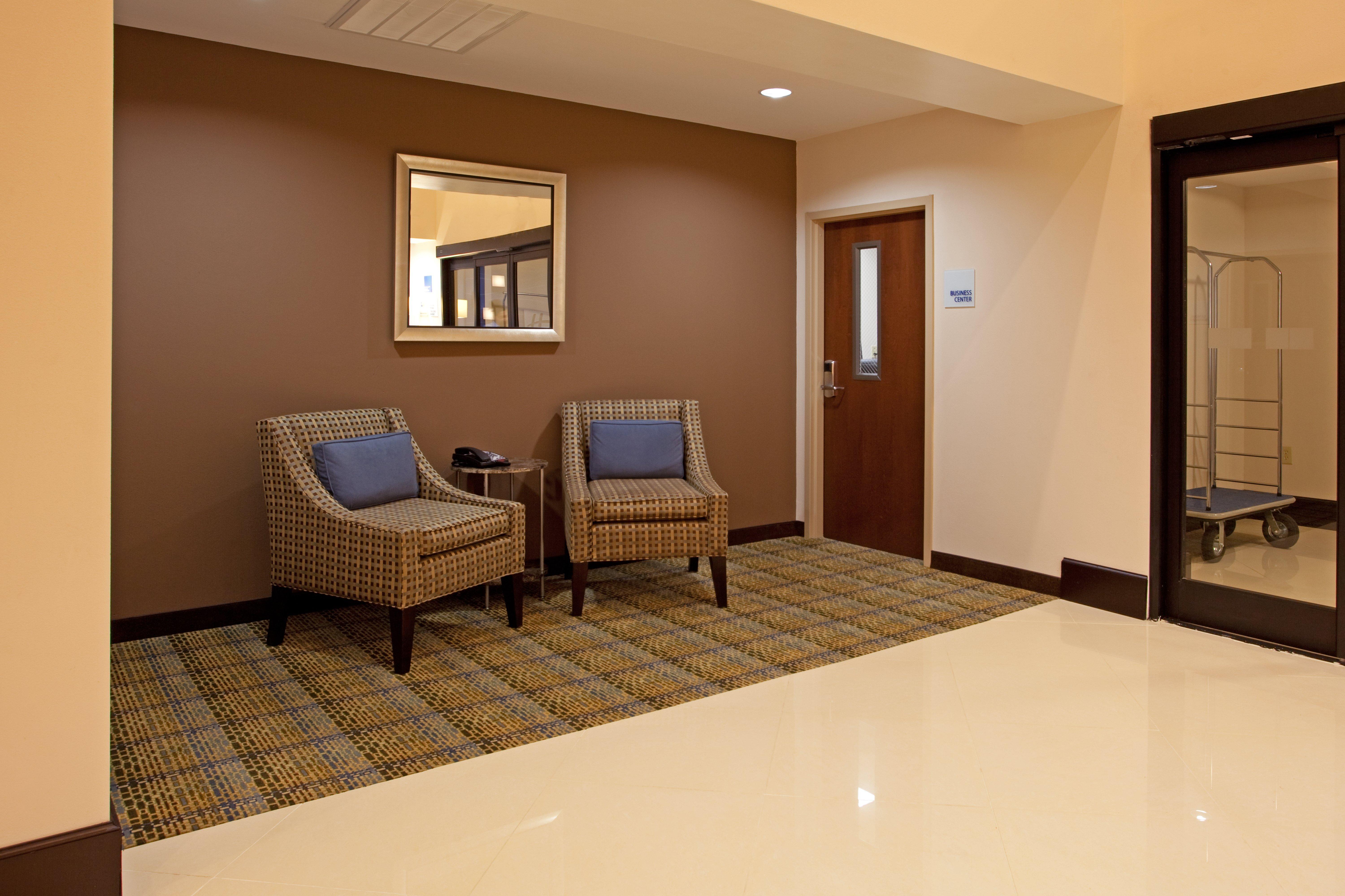 Holiday Inn Express Hotel & Suites Hope Mills-Fayetteville Airport, An Ihg Hotel Esterno foto